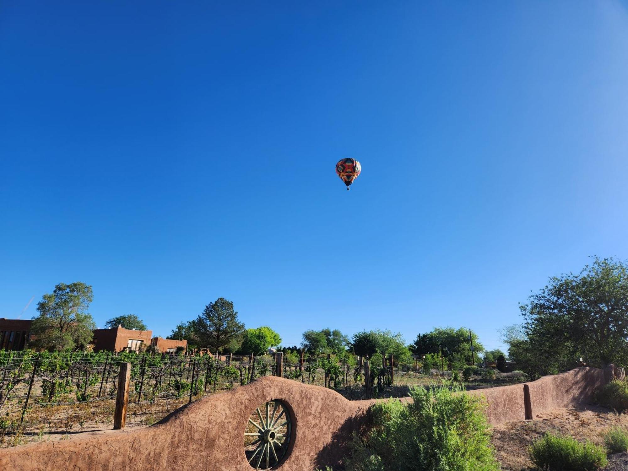 ריו ראנצ'ו Red Mountain Manor Vineyard And Guesthouse מראה חיצוני תמונה